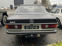 Mercedes-benz - 200-280 (w123) - 200 - oldtimer - afbeelding 21 van  23