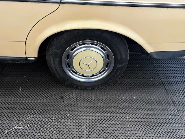 Mercedes-benz - 200-280 (w123) combi - 230 te - classic cars >15 - afbeelding 16 van  25