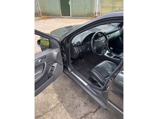 Mercedes-benz - 2000 - c-klasse - 200 k. elegance - 89-phj-2 - afbeelding 6 van  11