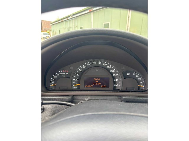 Mercedes-benz - 2000 - c-klasse - 200 k. elegance - 89-phj-2 - afbeelding 7 van  11