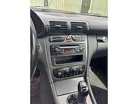 Mercedes-benz - 2000 - c-klasse - 200 k. elegance - 89-phj-2 - afbeelding 8 van  11