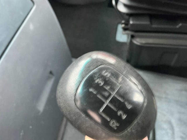 Mercedes-benz - 2001 - 612d - vrachtwagen - afbeelding 6 van  42