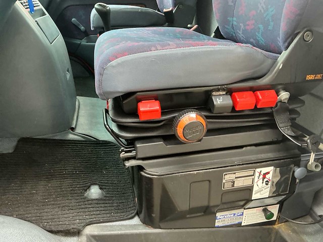 Mercedes-benz - 2001 - 612d - vrachtwagen - afbeelding 8 van  42