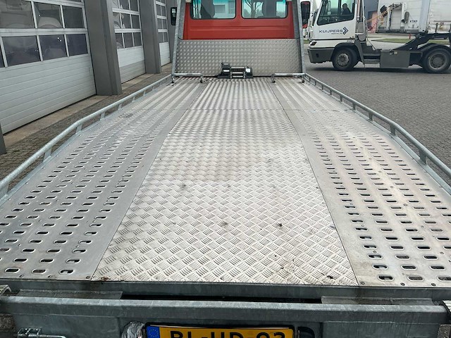 Mercedes-benz - 2001 - 612d - vrachtwagen - afbeelding 14 van  42