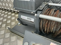 Mercedes-benz - 2001 - 612d - vrachtwagen - afbeelding 19 van  42