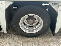 Mercedes-benz - 2001 - 612d - vrachtwagen - afbeelding 25 van  42