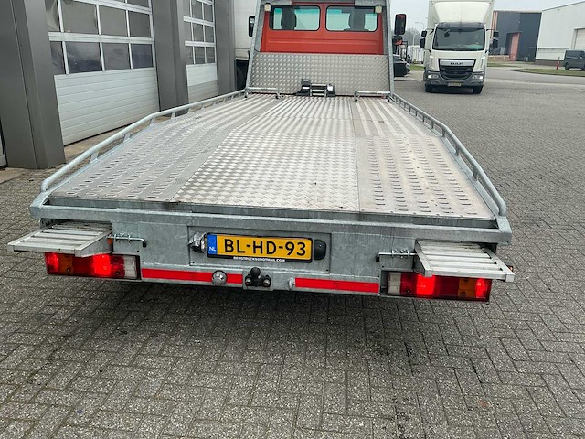 Mercedes-benz - 2001 - 612d - vrachtwagen - afbeelding 32 van  42
