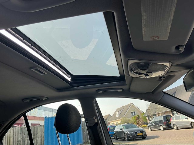 Mercedes-benz - 2001 - c-klasse - 200 cdi elegance - personenauto (nt-745-k) - afbeelding 9 van  18