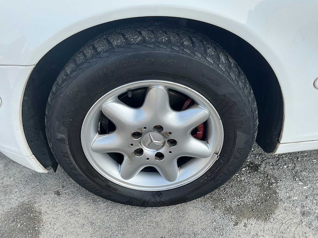 Mercedes-benz - 2001 - c-klasse - 200 cdi elegance - personenauto (nt-745-k) - afbeelding 10 van  18