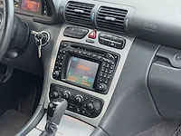 Mercedes-benz - 2001 - c-klasse sportcoupé - 180 - 43-hf-dt - personenauto - afbeelding 2 van  16