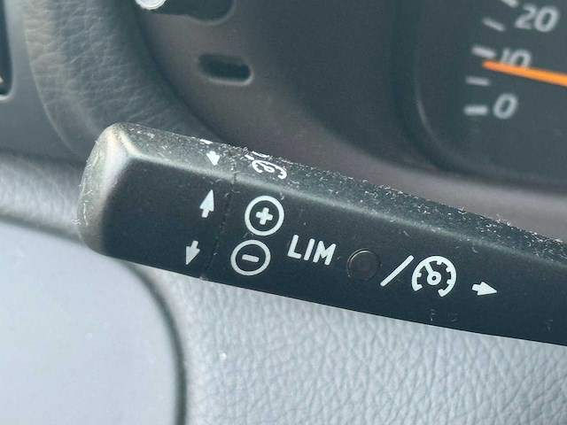 Mercedes-benz - 2001 - c-klasse sportcoupé - 180 - 43-hf-dt - afbeelding 4 van  17