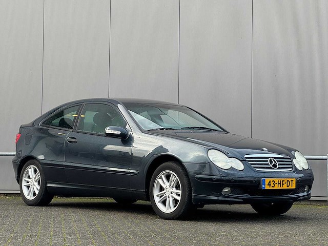 Mercedes-benz - 2001 - c-klasse sportcoupé - 180 - 43-hf-dt - afbeelding 10 van  17