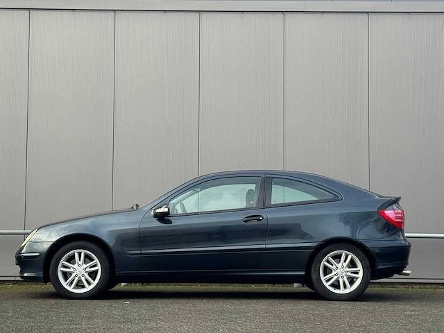 Mercedes-benz - 2001 - c-klasse sportcoupé - 180 - 43-hf-dt - afbeelding 14 van  17
