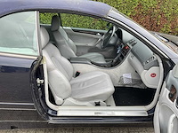 Mercedes-benz - 2001 - clk cabrio - rg-681-d - afbeelding 4 van  34