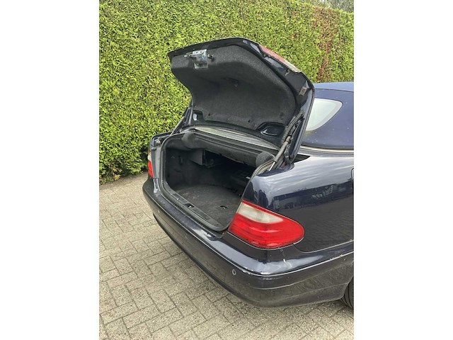 Mercedes-benz - 2001 - clk cabrio - rg-681-d - afbeelding 34 van  34