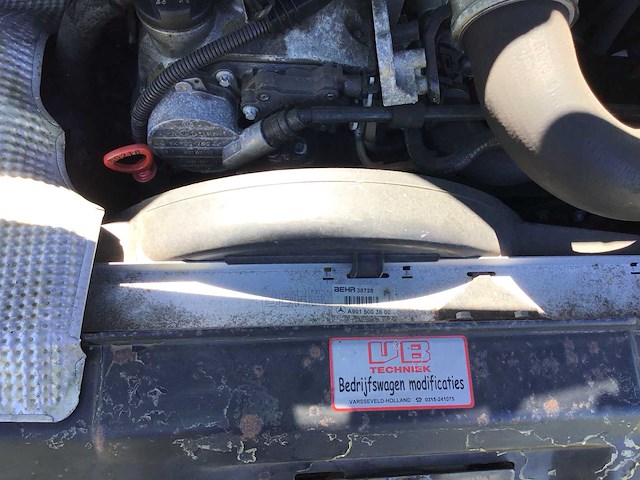 Mercedes-benz - 2001 - sprinter - 316 cdi 2.7 355 - personenauto - afbeelding 18 van  23