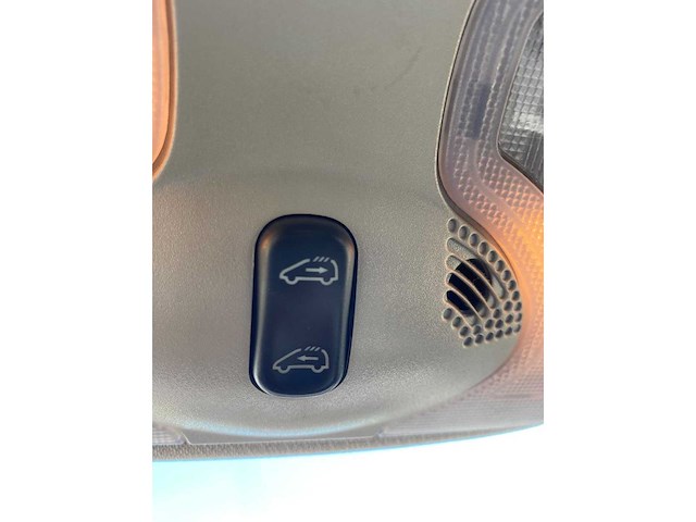 Mercedes-benz - 2002 - a-klasse - 190 elegance lang - g-499-td - afbeelding 2 van  12