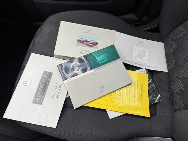 Mercedes-benz - 2002 - c-klasse - 180 elegance - 51-jj-bj - afbeelding 7 van  15