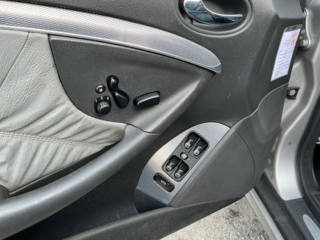 Mercedes-benz - 2002 - clk-klasse coupé - 320 elegance - personenauto (10-jk-pf) - afbeelding 4 van  22