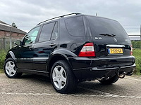 Mercedes-benz - 2002 - ml amg 55 - personenauto - afbeelding 11 van  21