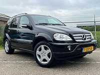 Mercedes-benz - 2002 - ml amg 55 - personenauto - afbeelding 1 van  21
