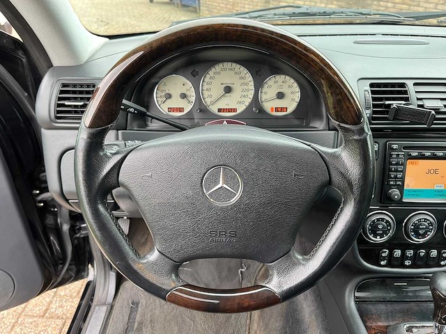 Mercedes-benz - 2002 - ml amg 55 - personenauto - afbeelding 19 van  21