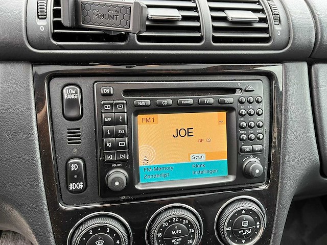 Mercedes-benz - 2002 - ml amg 55 - personenauto - afbeelding 20 van  21