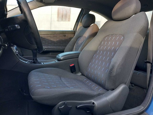 Mercedes-benz - 2003 - c-klasse sportcoupé - 180 kompressor - personenauto - afbeelding 7 van  14