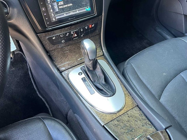 Mercedes-benz - 2004 - e-klasse combi - 320/350 avantgarde 4-matic - personenauto - afbeelding 6 van  21