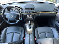 Mercedes-benz - 2004 - e-klasse combi - 320/350 avantgarde 4-matic - personenauto - afbeelding 8 van  21