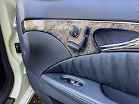 Mercedes-benz - 2004 - e-klasse combi - 320/350 avantgarde 4-matic - personenauto - afbeelding 14 van  21