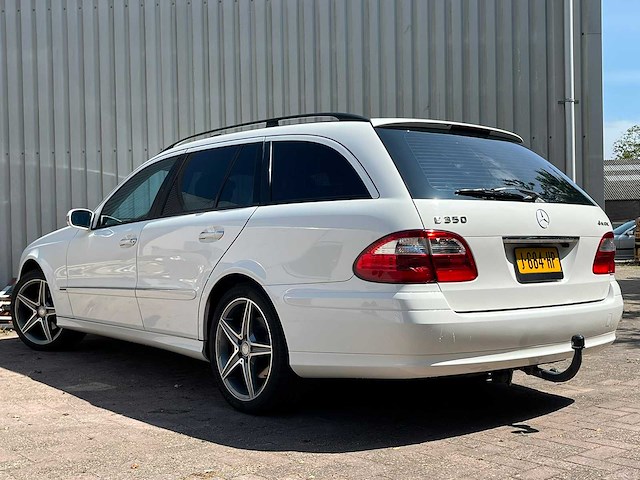 Mercedes-benz - 2004 - e-klasse combi - 320/350 avantgarde 4-matic - personenauto - afbeelding 15 van  21
