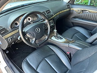 Mercedes-benz - 2004 - e-klasse combi - 320/350 avantgarde 4-matic - personenauto - afbeelding 17 van  21