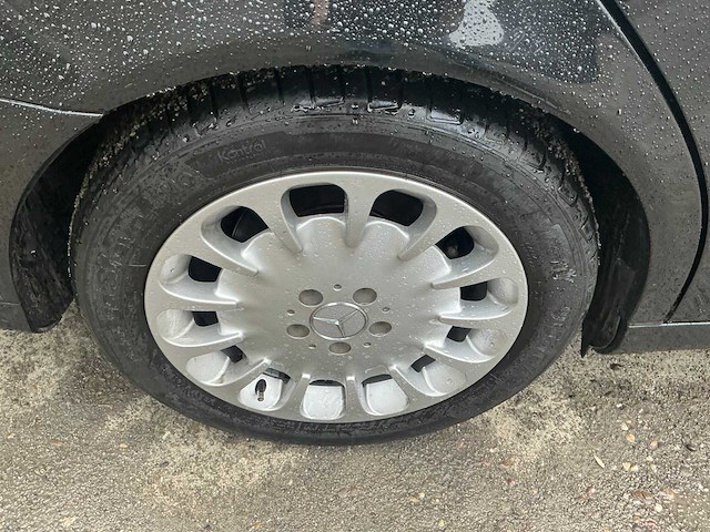 Mercedes-benz - 2004 - e-klasse combi - 500 elegance 4-matic - personenauto (g-130-pg) - afbeelding 12 van  18