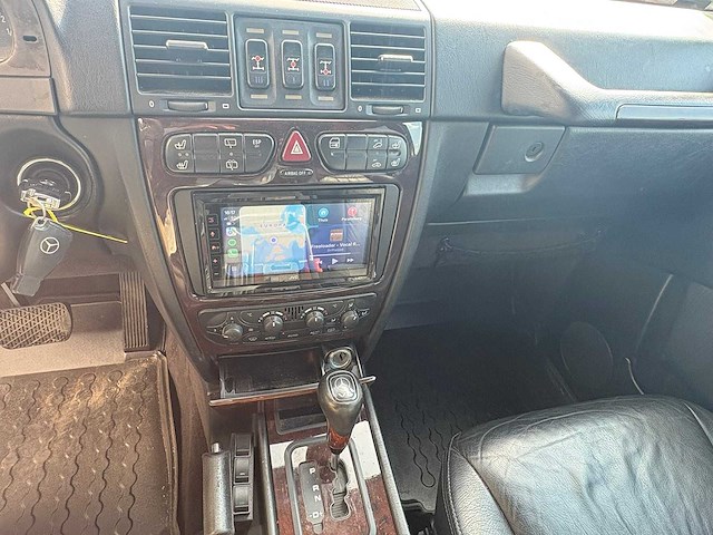 Mercedes-benz - 2004 - g-klasse - g500 - personenauto - afbeelding 9 van  27