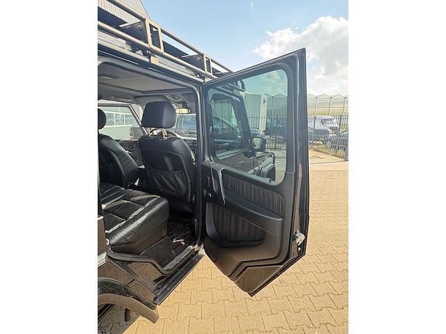 Mercedes-benz - 2004 - g-klasse - g500 - personenauto - afbeelding 14 van  27