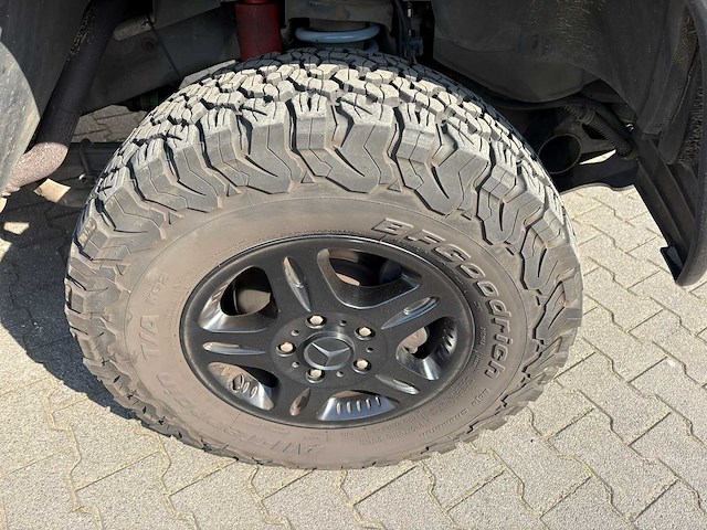 Mercedes-benz - 2004 - g-klasse - g500 - personenauto - afbeelding 21 van  27