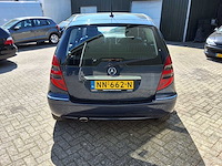 Mercedes-benz - 2005 - a-klasse - 150 classic - personenauto - afbeelding 13 van  16