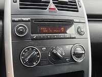 Mercedes-benz - 2005 - a-klasse - 170 avantgarde - automaat - 95-sf-db - afbeelding 9 van  26