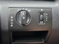 Mercedes-benz - 2005 - a-klasse - 170 avantgarde - automaat - 95-sf-db - afbeelding 12 van  26