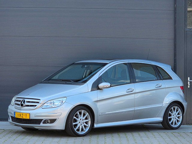 Mercedes-benz - 2005 - b-klasse - 200 - automaat - 3-xkz-11 - personenauto - afbeelding 1 van  24