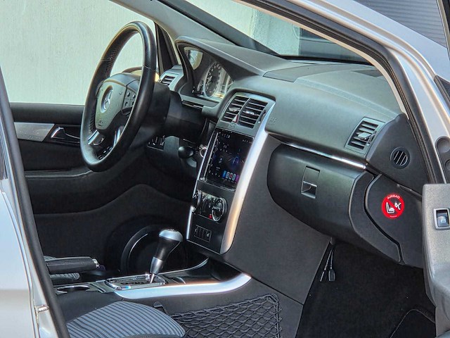 Mercedes-benz - 2005 - b-klasse - 200 - automaat - 3-xkz-11 - personenauto - afbeelding 15 van  24