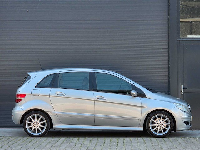 Mercedes-benz - 2005 - b-klasse - 200 - automaat - 3-xkz-11 - personenauto - afbeelding 21 van  24
