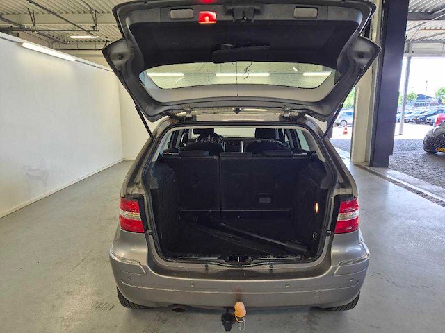 Mercedes-benz - 2005 - b-klasse - 200 - personenauto - afbeelding 8 van  10