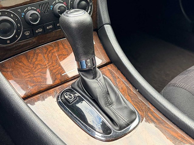 Mercedes-benz - 2005 - c-klasse - 180 k. classic - 76-rj-hn - afbeelding 8 van  19