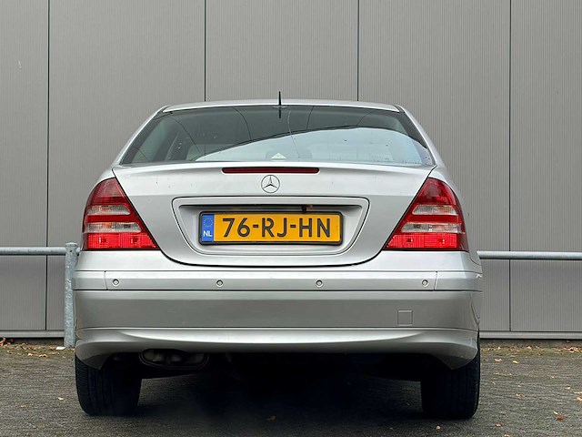 Mercedes-benz - 2005 - c-klasse - 180 k. classic - 76-rj-hn - afbeelding 16 van  19
