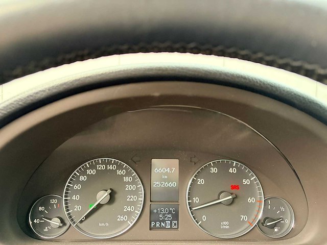 Mercedes-benz - 2005 - c-klasse - 180 k. classic - 76-rj-hn - afbeelding 6 van  19