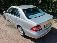 Mercedes-benz - 2005 - c-klasse - 350 elegance 4-matic - personenauto - afbeelding 15 van  22