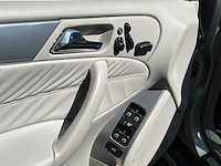 Mercedes-benz - 2005 - c-klasse - 350 elegance 4-matic - personenauto - afbeelding 18 van  22