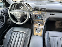 Mercedes-benz - 2005 - c-klasse - amg 55 - personenauto - afbeelding 7 van  26
